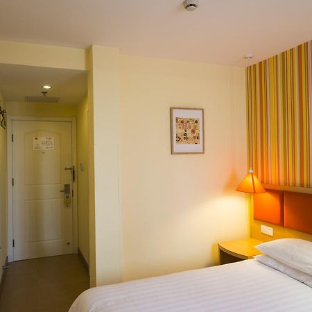 Home Inn Beijing Headquater World Park 외부 사진